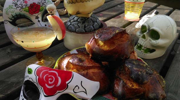 bread_of_the_dead_and_day_of_the_dead_cocktail