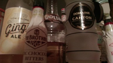 gingerbread_cocktail_ingredients
