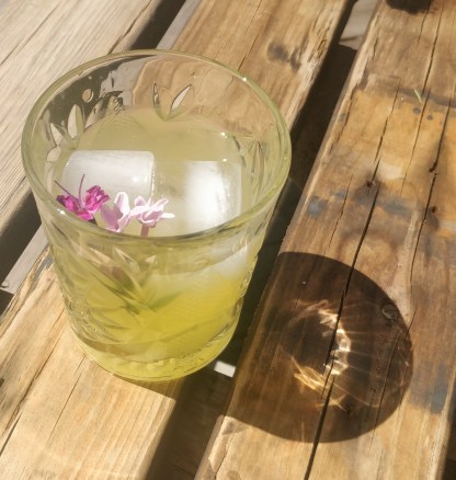 solstice_bell_cocktail